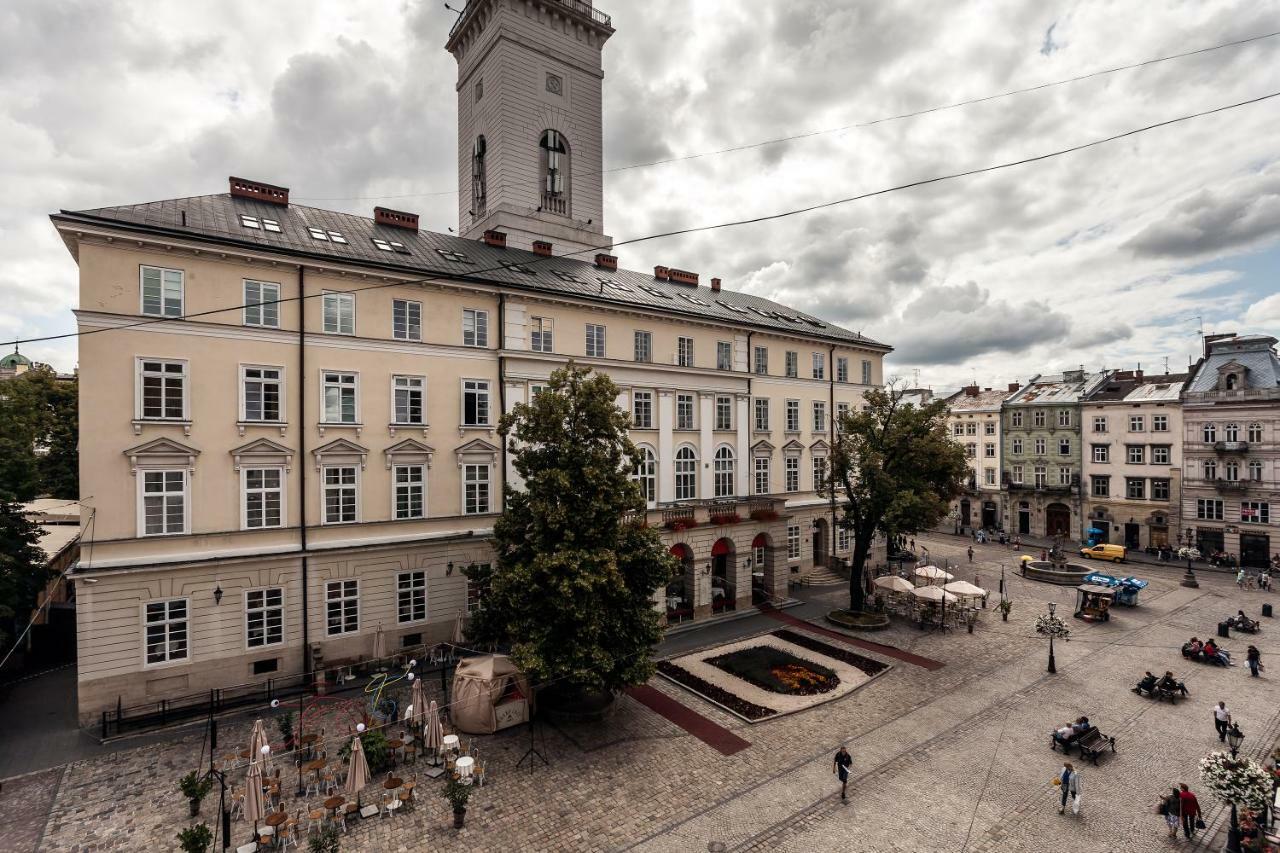 Apartment On Rynok Square Lviv Ngoại thất bức ảnh