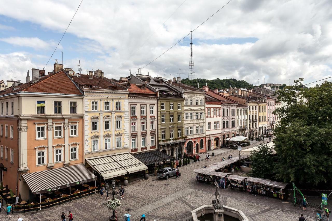 Apartment On Rynok Square Lviv Ngoại thất bức ảnh